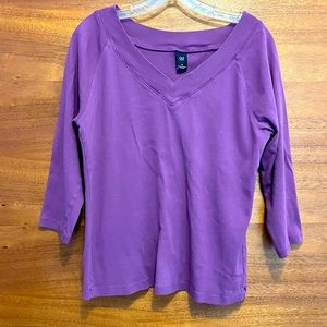 GAP Purple V-neck 3/4 Sleeve Women’s Knit Top